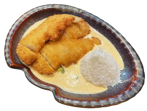 Thai Curry Sauce mit Kokomilch und gebackenem Hähnchenbrustfilet (Leicht Scharf)